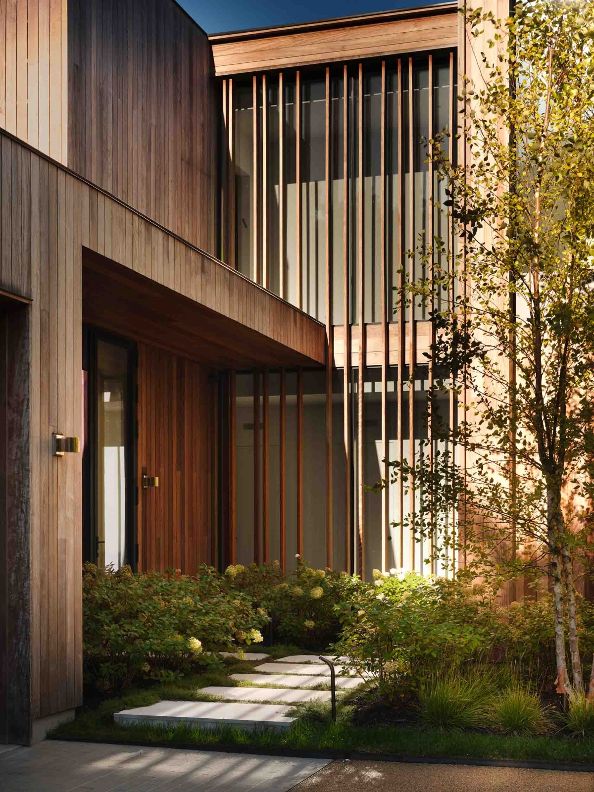 Gallery - VOUGE Australia- Inside a modernist sanctuary sculpted into the Southampton woodlands. March 2, 2026