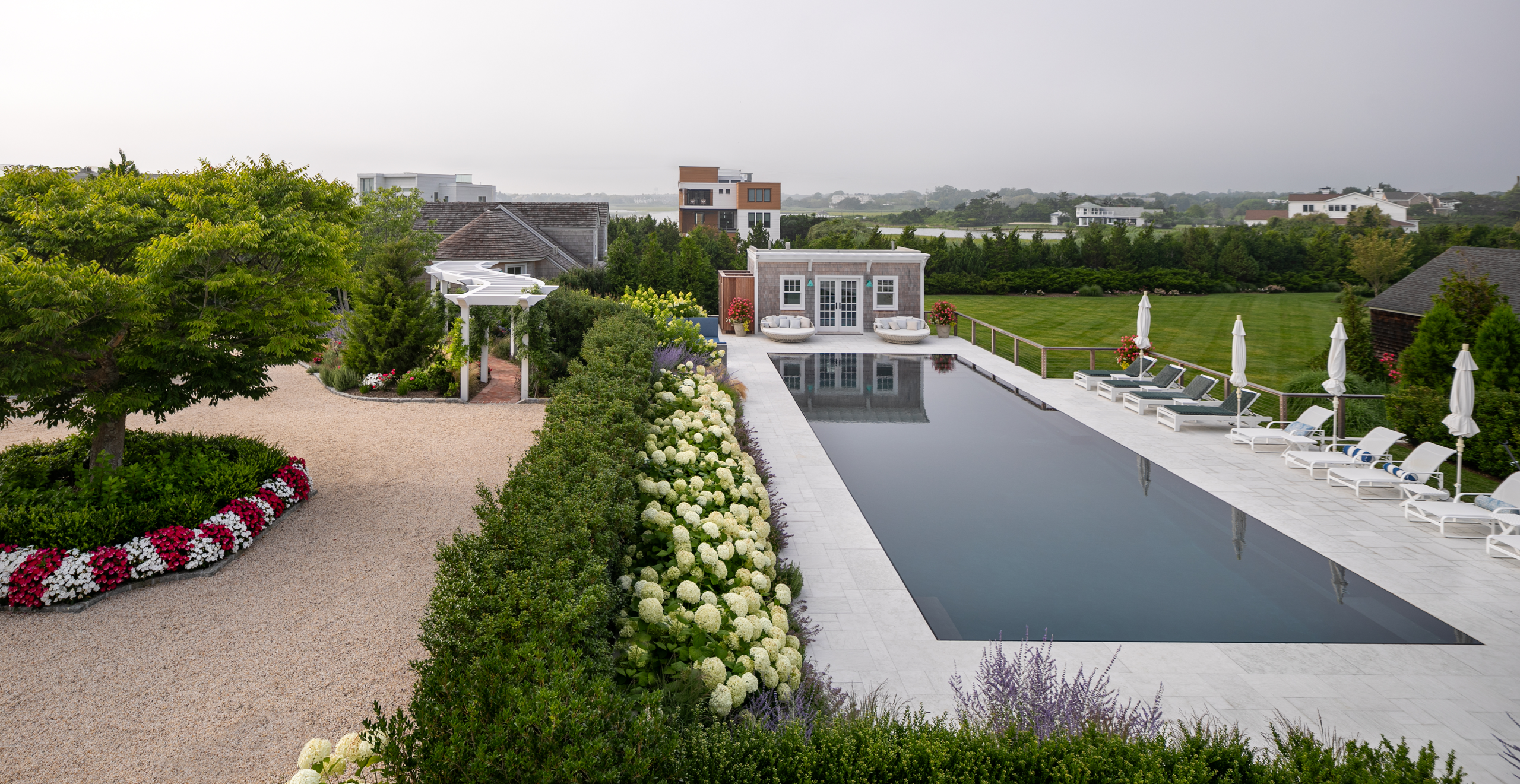 Fullscreen Photo - Pool